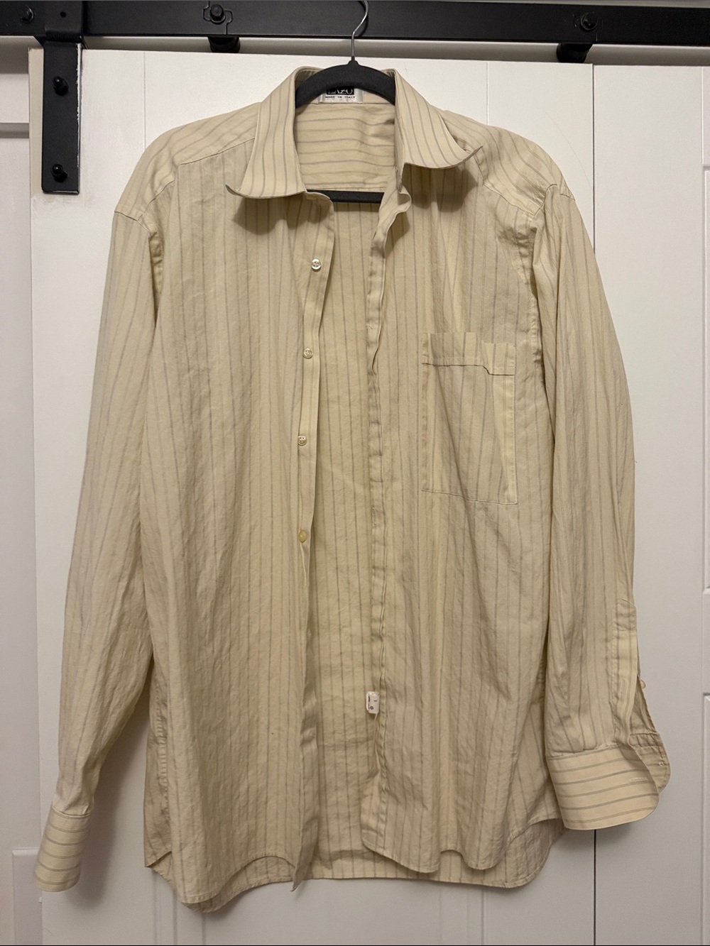 Lazo Italy Light Cream Pinstripe Button-Up Shirt